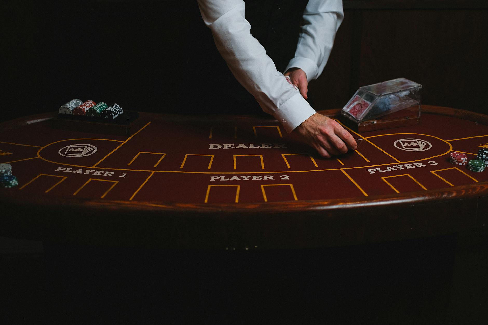 Màn hình hiển thị bảng cầu baccarat với Big Road và Bead Plate rõ ràng